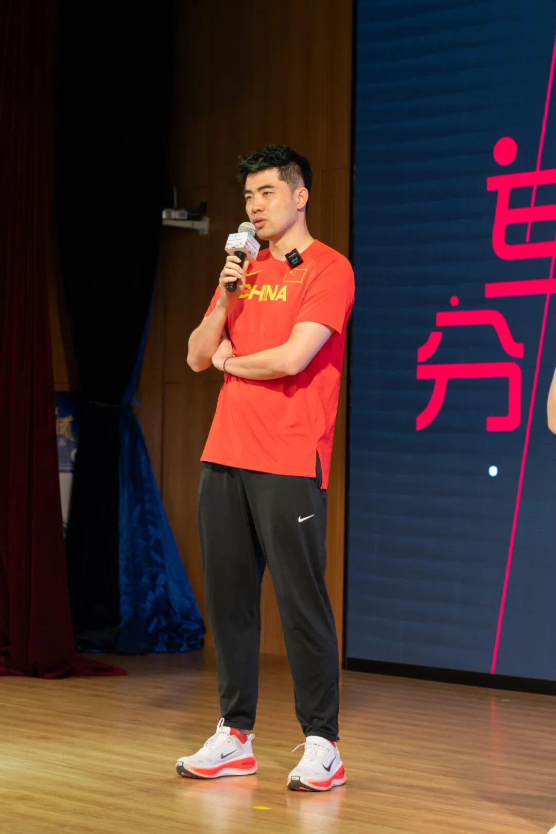 53年了！尼克斯第3冠战T！他们是狂狗！