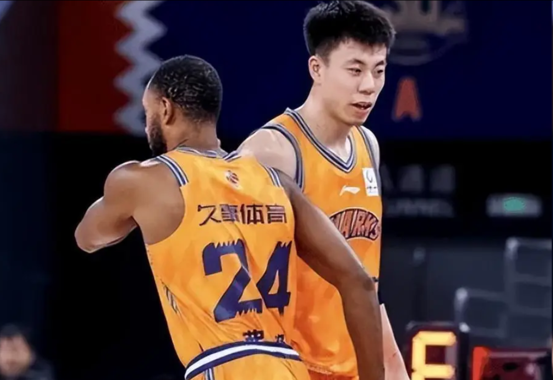 埃弗顿签下切尔西20岁边锋乔治，转会费起价1800万英镑