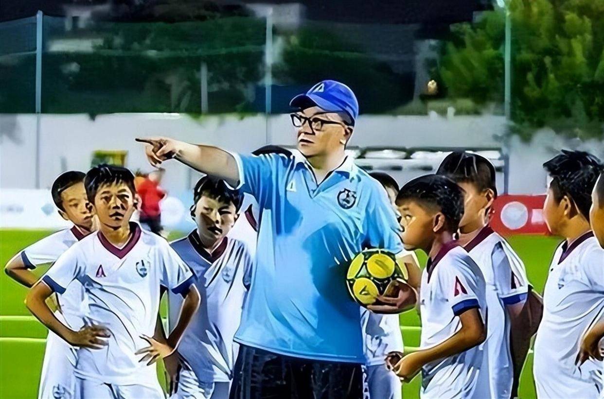 阿斯：杜兰将转会至加拉塔萨雷，加盟前他需签约纪律约束条款