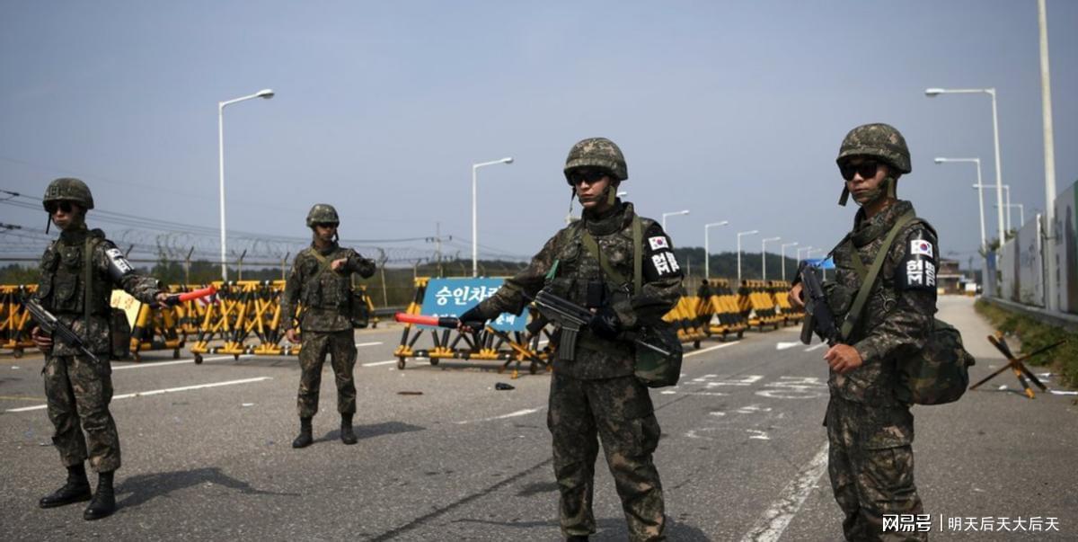 队报：巴黎卖拉莫斯和李刚仁收入破亿，将签阿克利乌舍和迪奥曼德