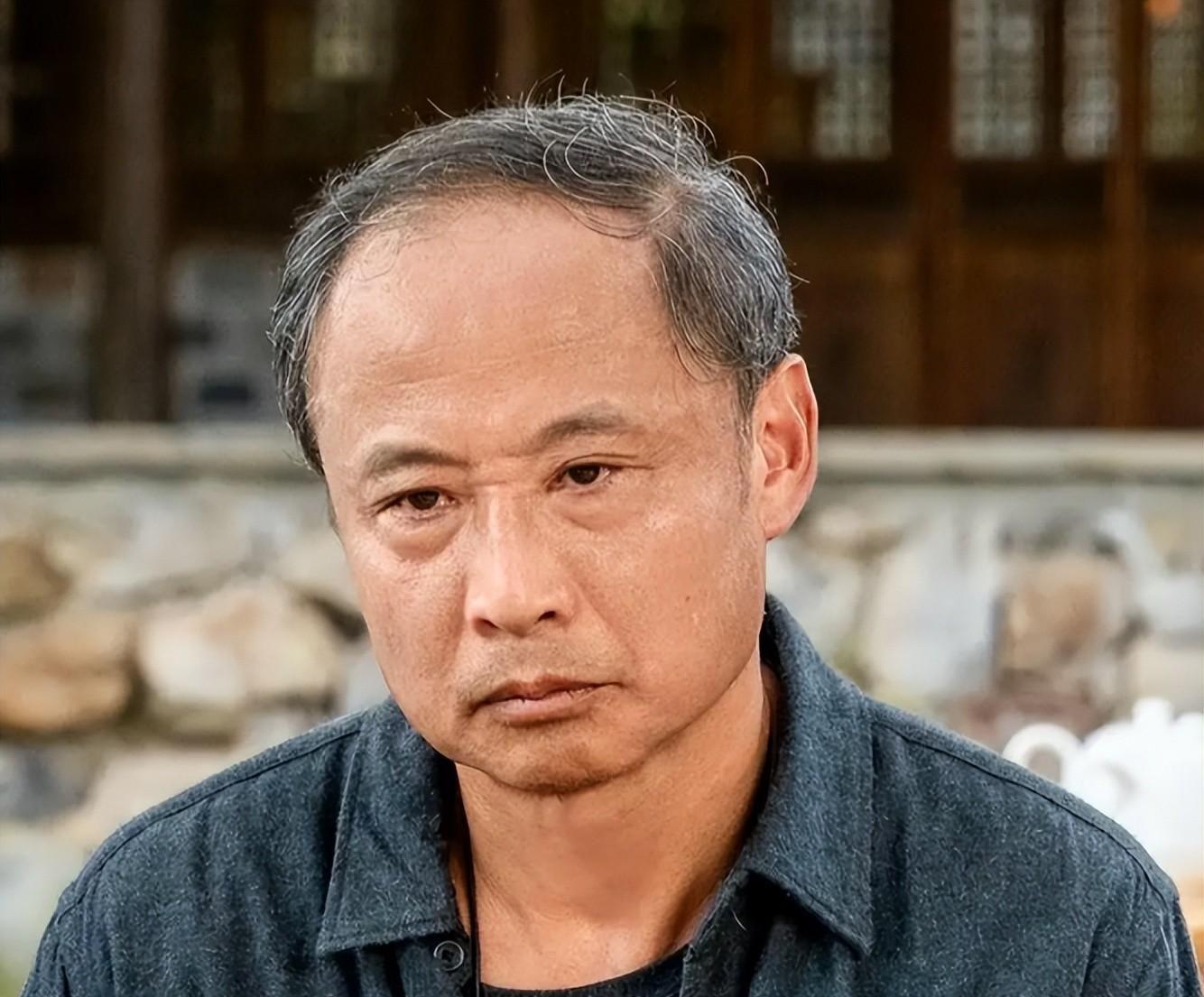 记者拉比奥、于帕、楚阿梅尼、萨利巴缺席训练前者母亲探班扑空
