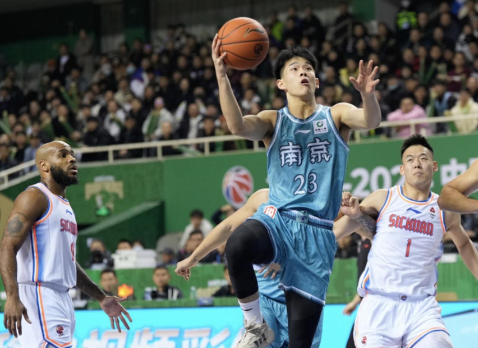 尼克斯争冠撞车世界杯纽约交通预警