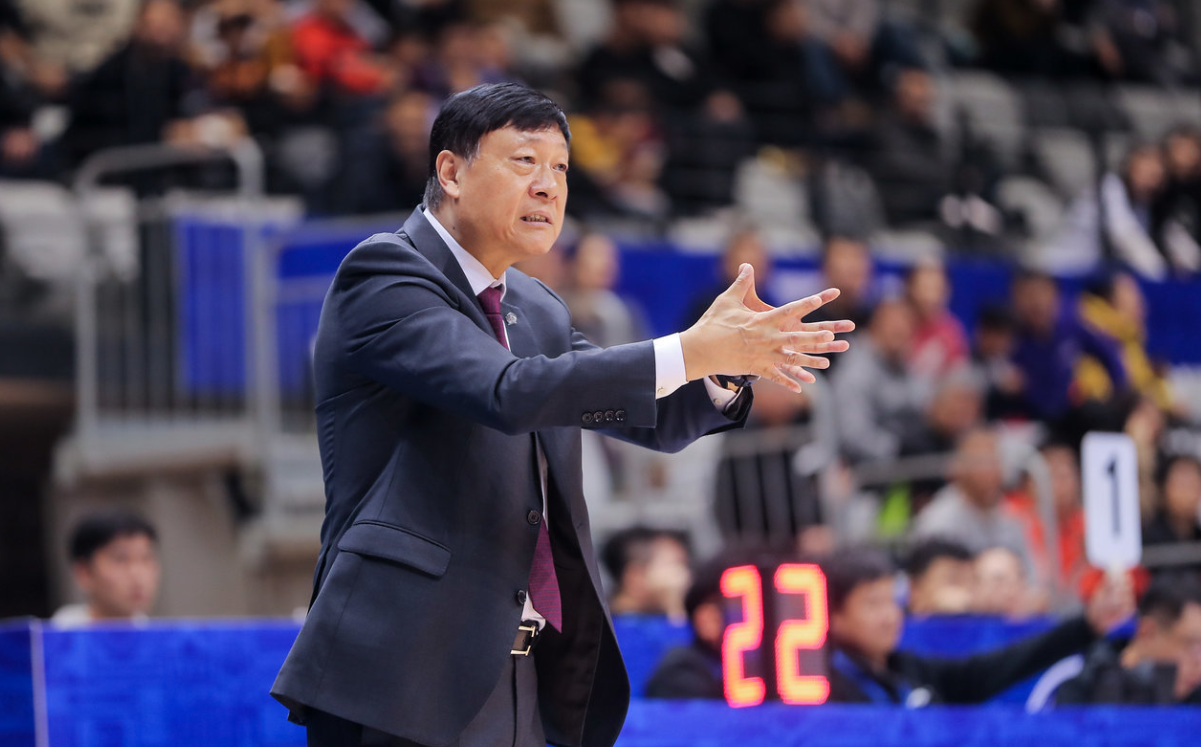 乌法115k欧元买断阿加波夫，结束租借正式加盟
