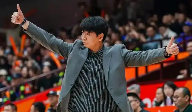 阿斯：杜兰将转会至加拉塔萨雷，加盟前他需签约纪律约束条款