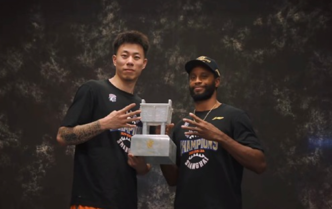 道伊尔高尔夫锦标赛第三轮单独领跑