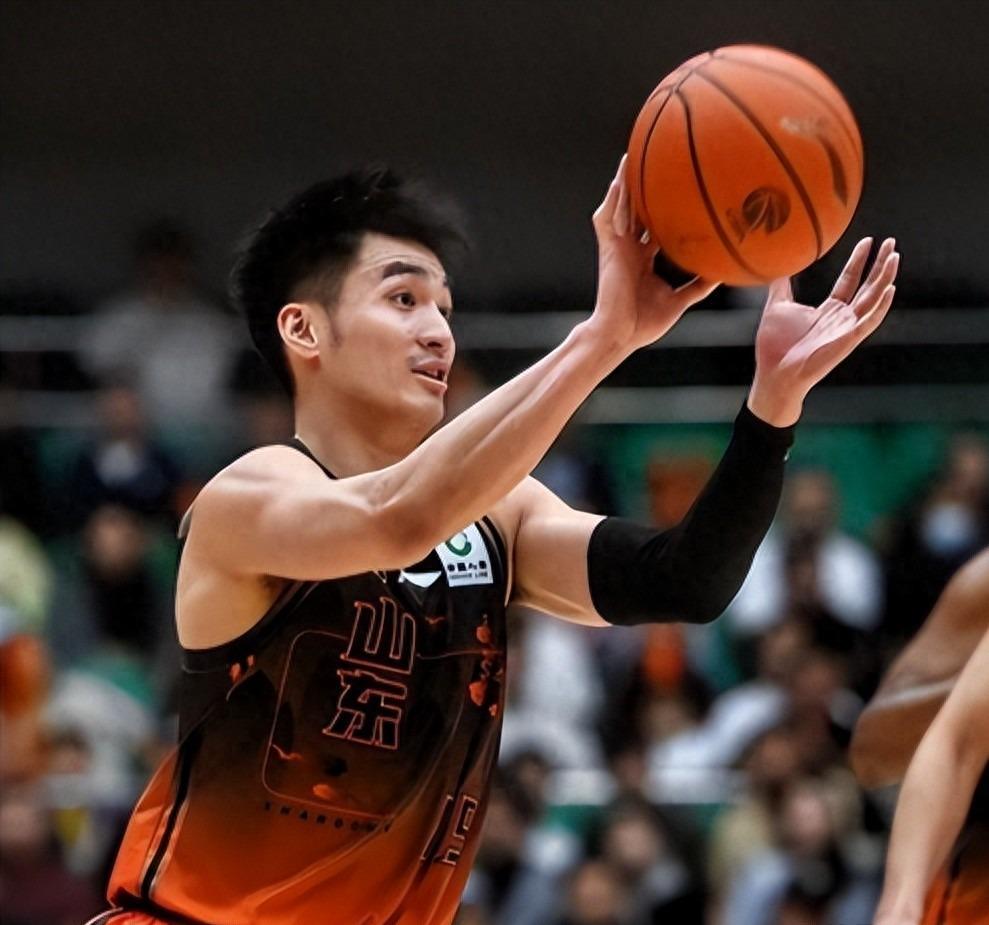 活塞剑指2027年NBA总冠军