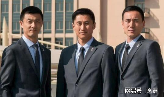 尼克斯终结53年荒夺2026NBA总冠军