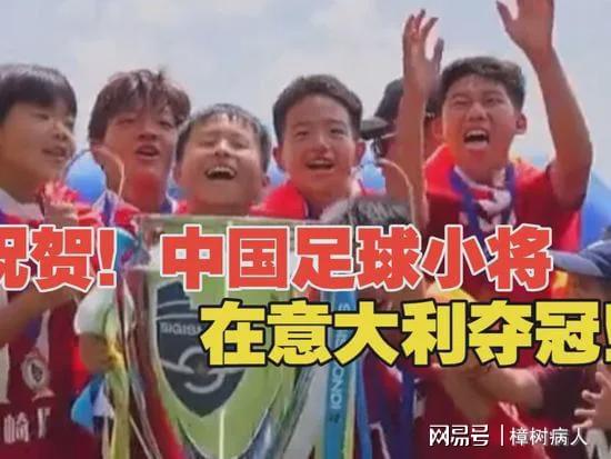 库里发文祝贺前助教布朗：尼克斯53年首冠背后的师徒情