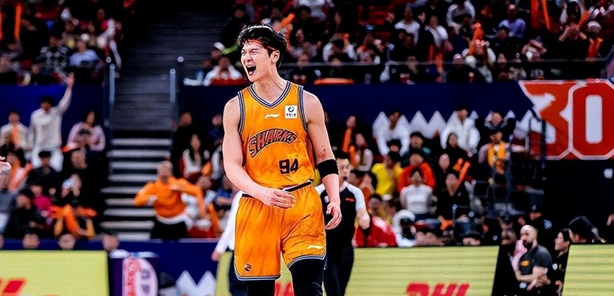出大事了！NBA超级巨哈登在休斯顿被捕，或影响其职业生涯