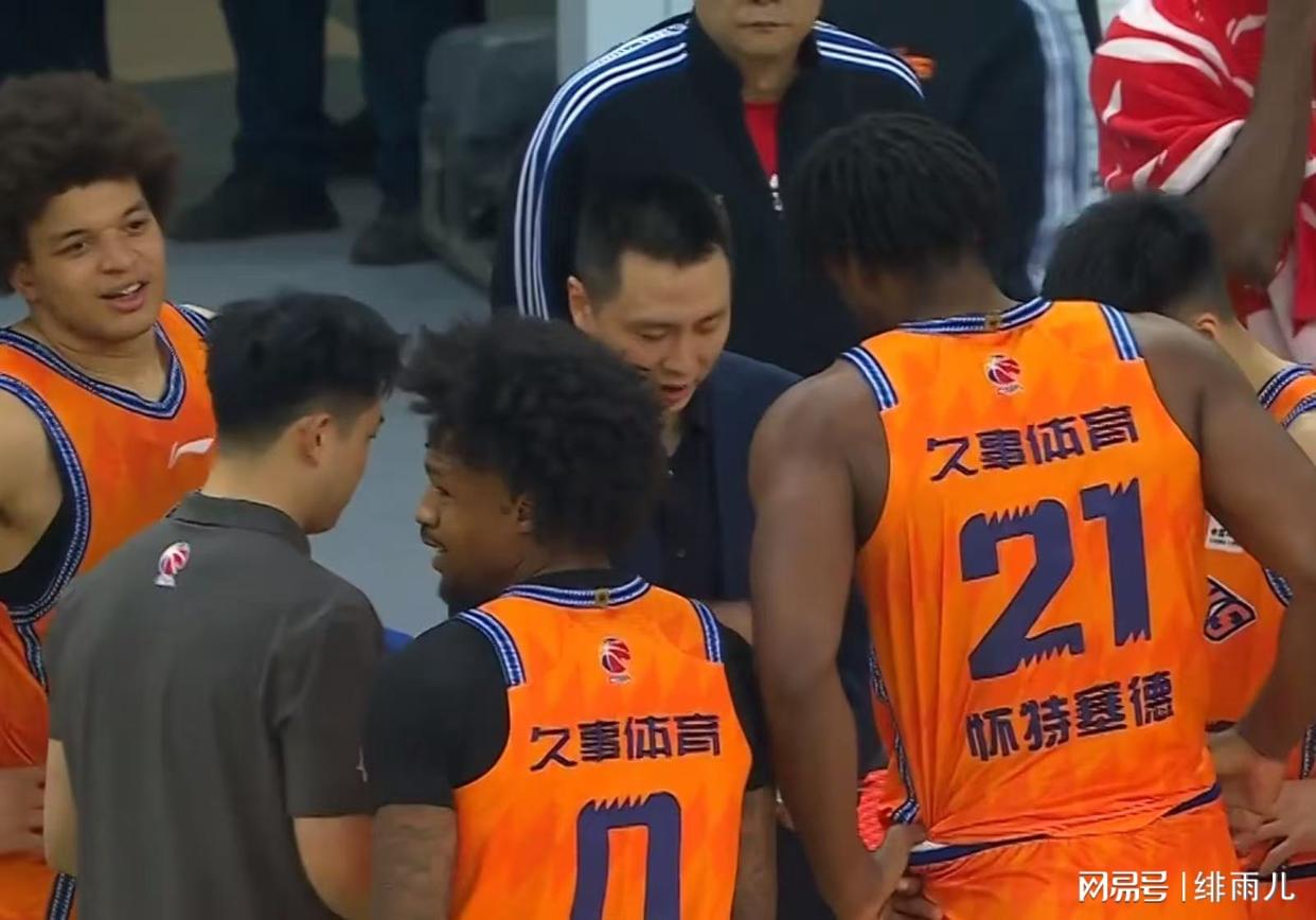 纽约夺冠背后的隐形伤痕：一张被强行拆开的王牌