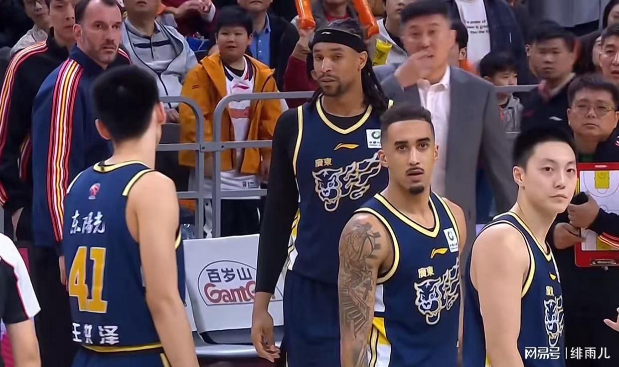 NBA出手了！总决赛G5裁判！果然又是福斯特