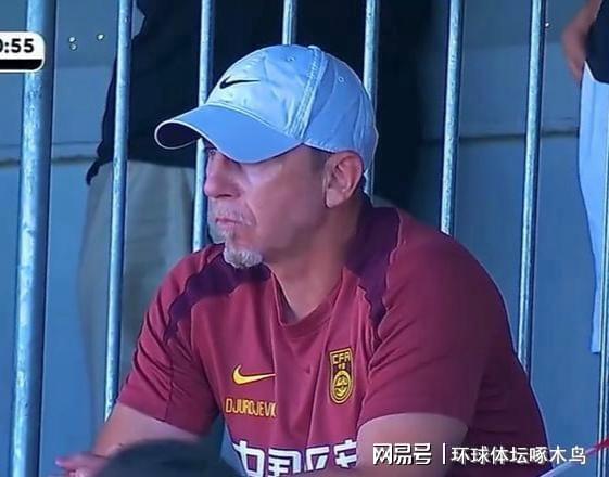 总决G5纽约现针对马刺球迷暴力