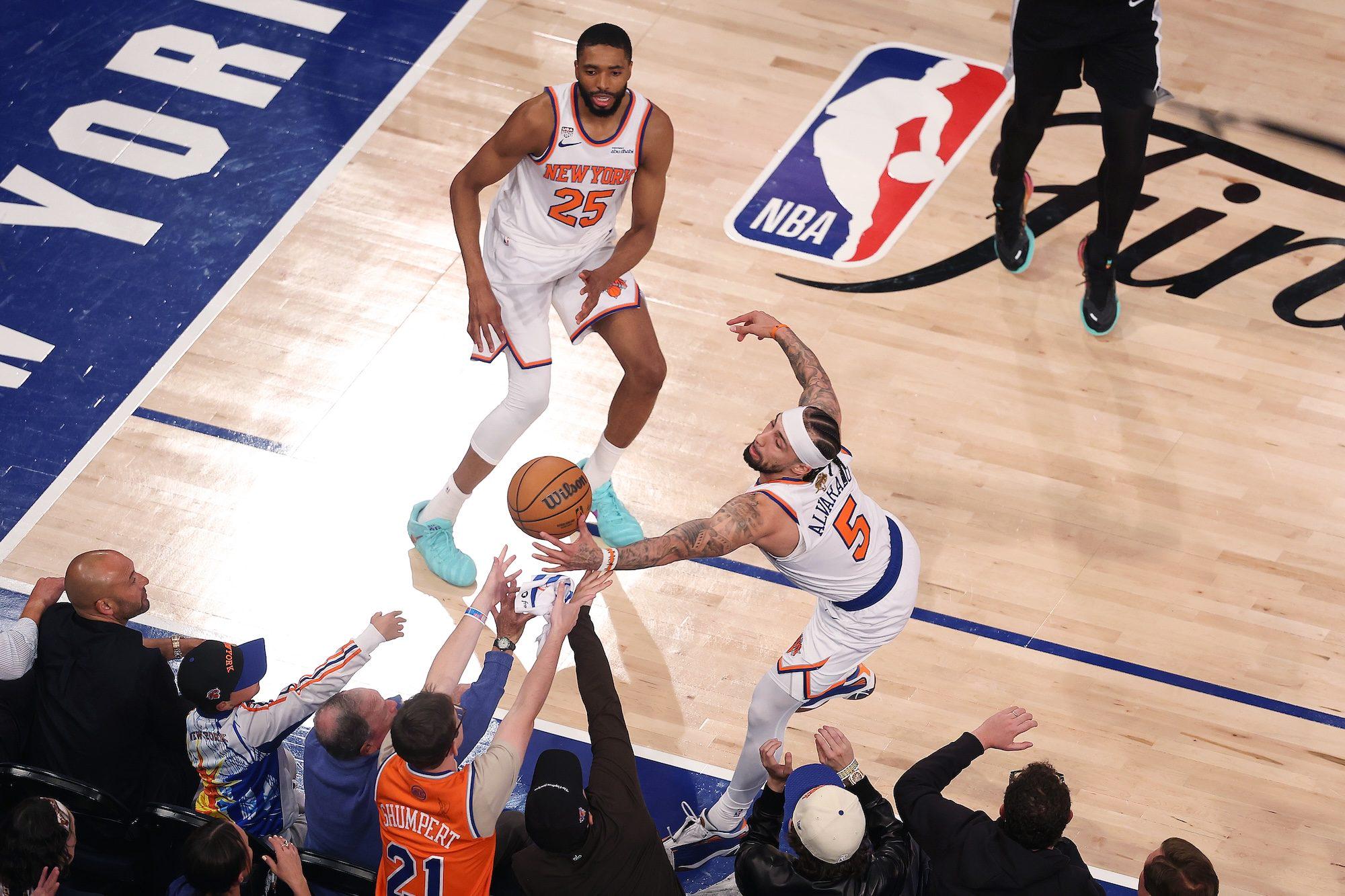 球迷吵翻！乔丹是NBA初代营销大牌，詹姆斯是迭代招牌，真相扎心