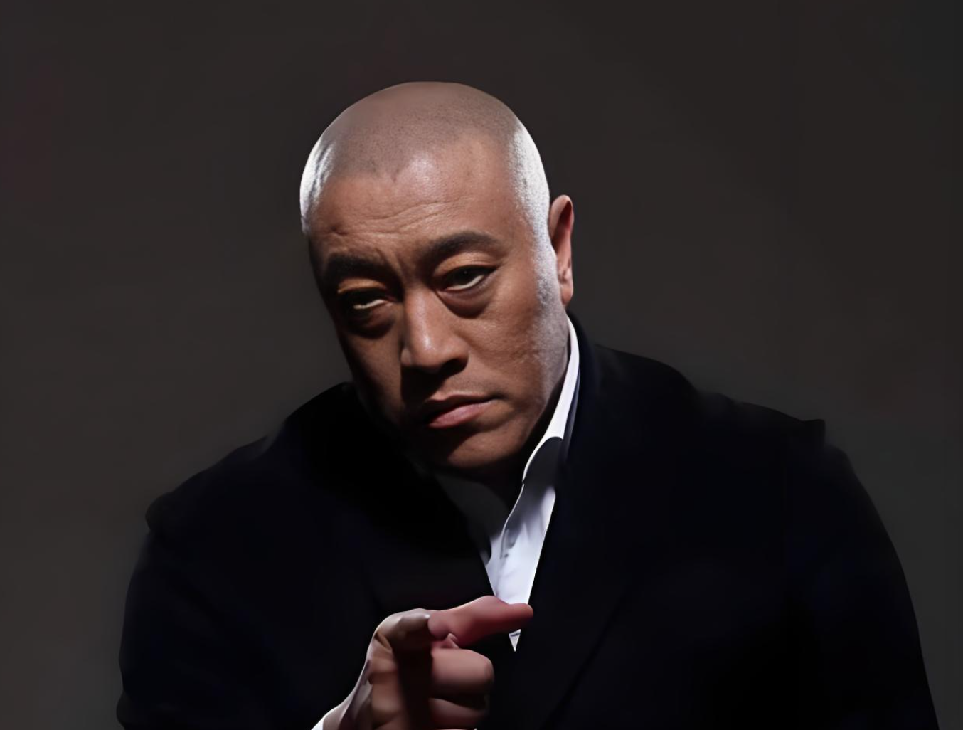 NBA创造历史！8年8个不同球队夺冠，别说马刺路还长