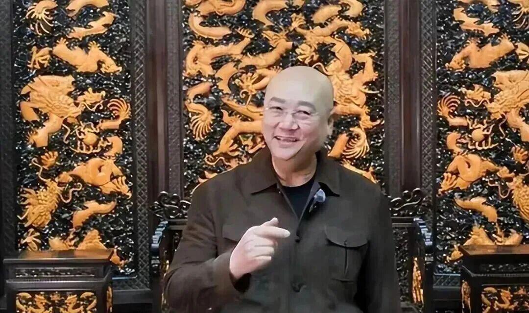 魔术面临建队方向重大抉择