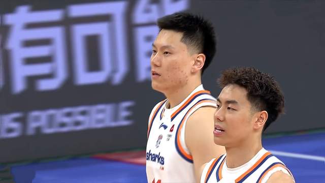 国王两年合同续约内线大将，他在本赛季的表现得到了充分地认可？