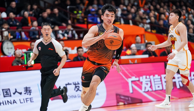 半个世纪的等待！53年后再夺冠！布伦森45分夺FMVP！