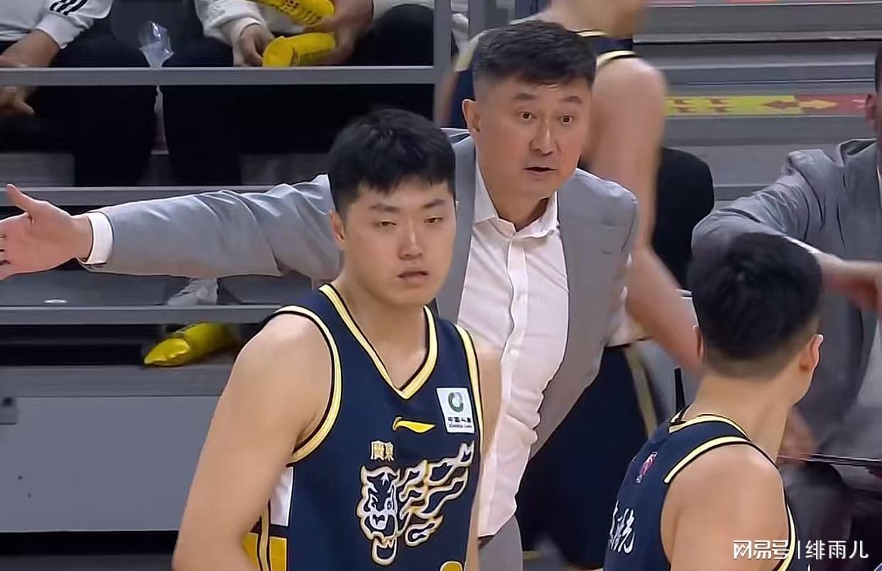 有布伦森就不怕落后！纽约客场再次逆转16分劣势，53年后首夺NBA总冠军！
