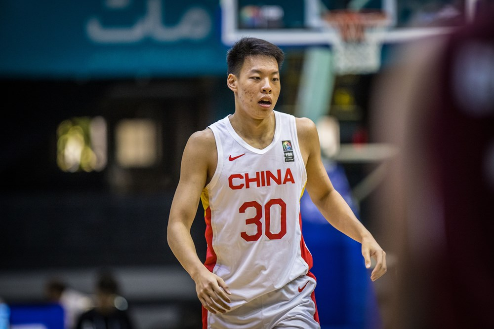 尼克斯夺冠装备销售额创全体育史纪录 前12小时订单超老鹰超级碗峰值