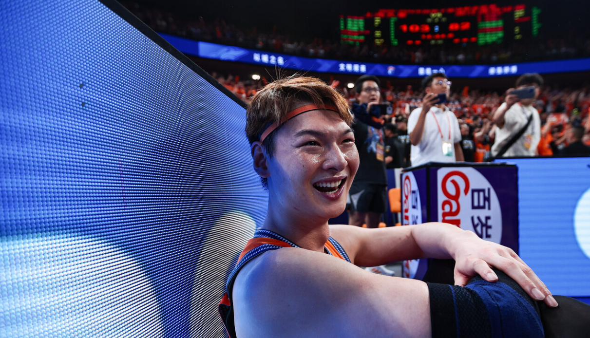 流弊！有望代表国王！中国后卫二次挑战NBA