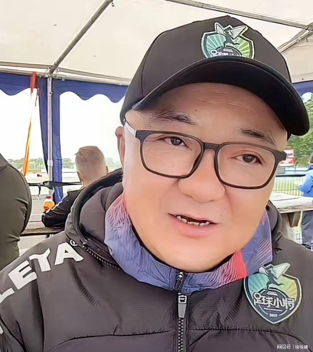 来真的？一马刺球迷报警让警察把福克斯抓起来