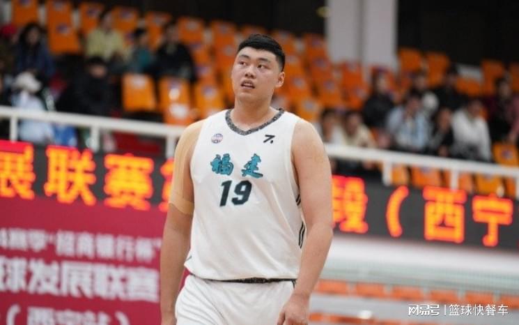 美记：只要詹姆斯确定下家，布朗尼也会被交易或者裁员