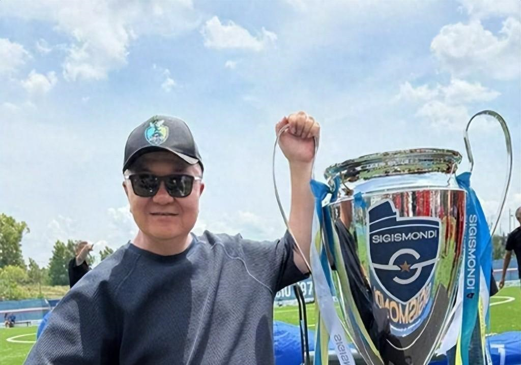 阿斯：杜兰将转会至加拉塔萨雷，加盟前他需签约纪律约束条款