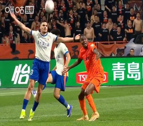 不能小胜即安！卡塔尔让了一套首发，媒体人：男篮至少赢15分才算赢